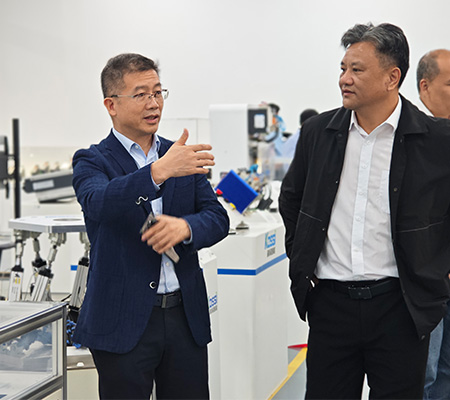 家鄉(xiāng)領(lǐng)導(dǎo)關(guān)懷，大埔縣領(lǐng)導(dǎo)視察科伺